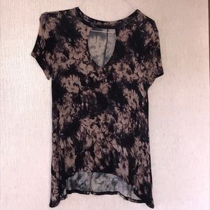 Black & Beige Tye Dye Keyhole Shirt